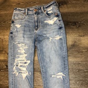 American Eagle Mom Jeans